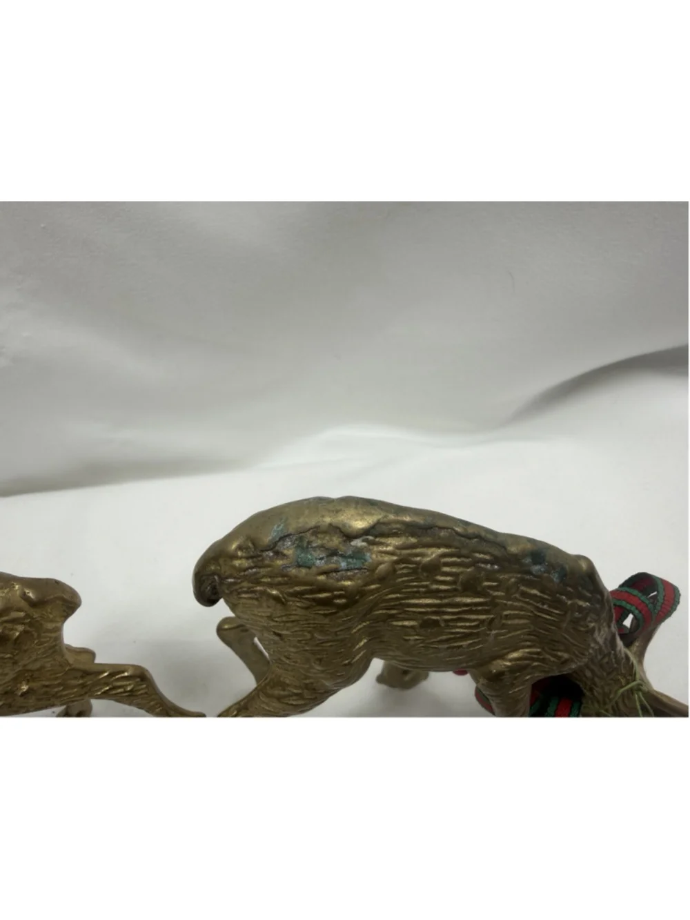 Vintage 2 Brass Deer Figurine Statues Buck & Doe Christmas Reindeer Has Patina